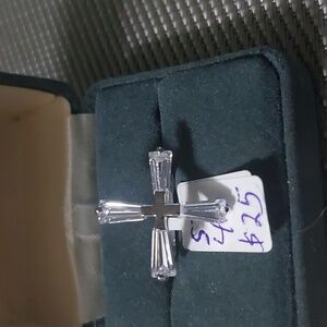 Sterling Silver large CZ Cross Ring sz 4 or 4.5